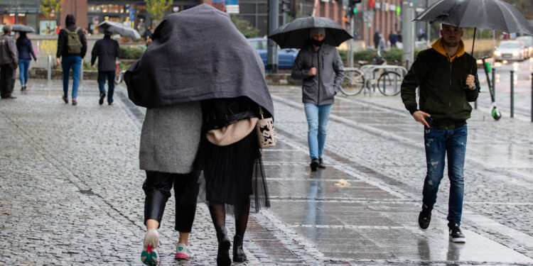 Przed nami deszczowy weekend we Wrocławiu. IMGW wydało ostrzeżenie hydrologiczne dla Ślęzy