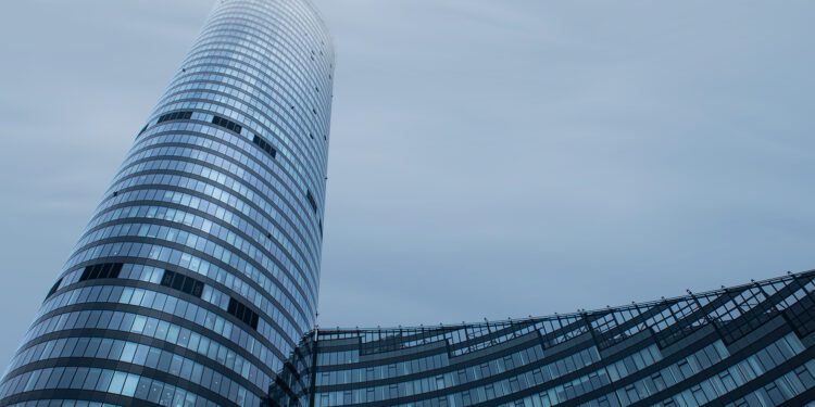 Zgasną światła w Sky Tower – sprawdź dlaczego!